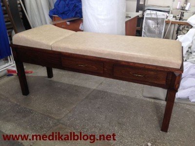 ahsap-muayene-masasi-11