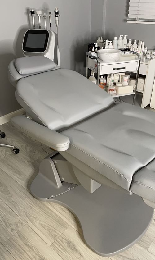 3 Motorlu Cilt Bakım ve Dermatoloji Koltuğu