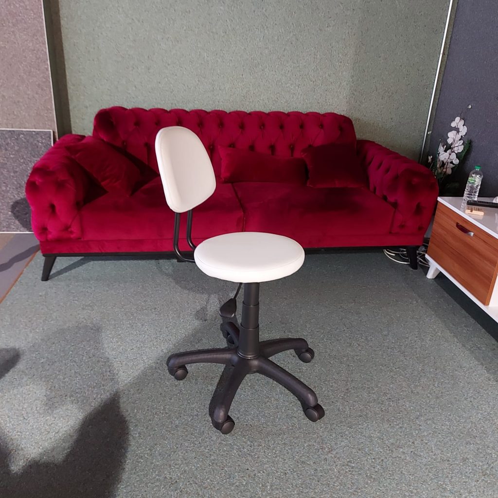 Sırtlıklı hekim taburesi