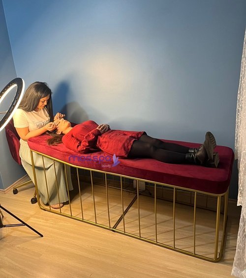 İpek Kirpik ve Kaş Tasarım ve Şekillendirme Sedyesi 