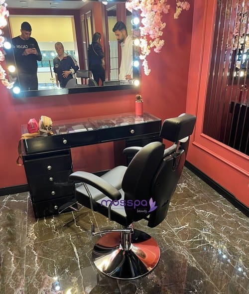 Bayan Kuaför Salonu Hidrolik Hareketli Saç Tarama ve Kesim Koltuğu Mosspa Beauty