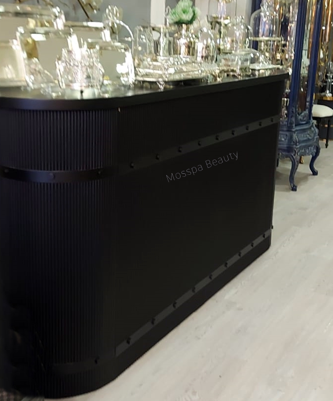 Güzellik Salonu Müşteri Karşılama Bankoları