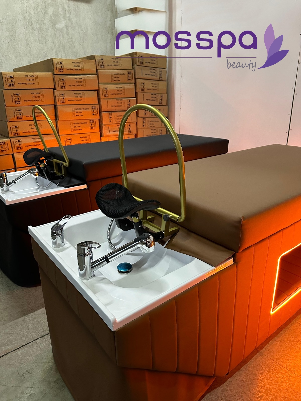 Su fiskiyeli saç ve kafa masaj sedyesi led ışıklı uygulama yatağı